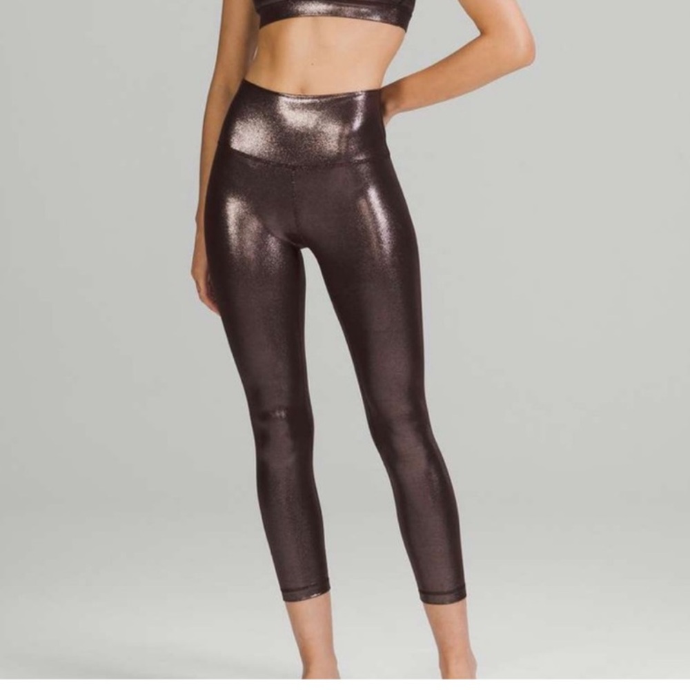 Lululemon Align 23” Shine Radiate Foil French Press 12